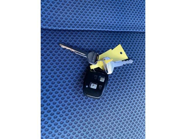 ハイゼットカーゴ クルーズターボ　４ＷＤ　ＣＤ　キーレス　電格ドアミラー　フォグランプ　パワーウィンドウ　社外アルミホイール　パールホワイト（18枚目）