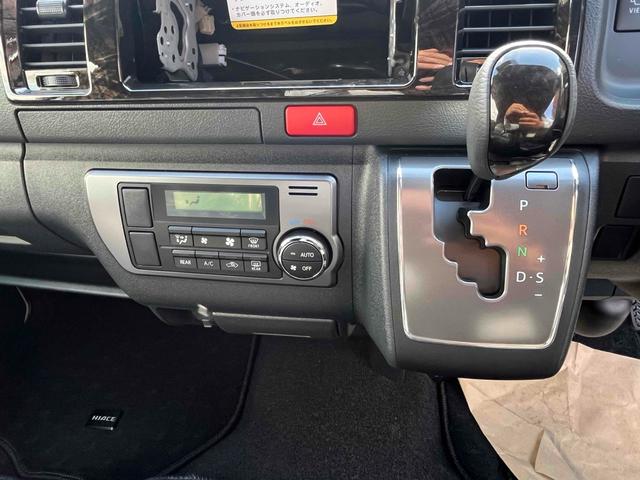ハイエースバン スーパーＧＬ　ダークプライムＩＩ　クリアランスソナー　レーンアシスト　衝突被害軽減システム　両側電動スライドドア　オートマチックハイビーム　オートライト　スマートキー　電動格納ミラー　ＡＴ　　ＥＳＣ　デジタルインナーミラー（33枚目）