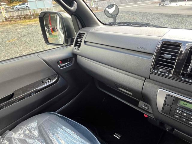 ハイエースバン スーパーＧＬ　ダークプライムＩＩ　クリアランスソナー　レーンアシスト　衝突被害軽減システム　両側電動スライドドア　オートマチックハイビーム　オートライト　スマートキー　電動格納ミラー　ＡＴ　　ＥＳＣ　デジタルインナーミラー（36枚目）