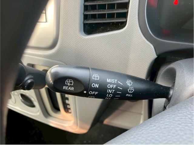 ワゴンＲ ＦＸリミテッド　スマートキー　電動格納ミラー　ベンチシート　ＡＴ　盗難防止システム　アルミホイール　衝突安全ボディ　エアコン　パワーステアリング　パワーウィンドウ（9枚目）