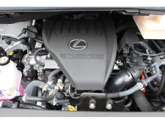 LM LM500h バージョンL ワンオーナー ドラレコ フロアマット モデリスタフルエアロ クールシャインキット フィルム貼り サンバイザー ボディーコーティング ロックナット ナンバーフレーム バックドアガーニッシュカップホルダー(43枚目)