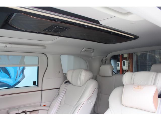 LM LM500h バージョンL ワンオーナー ドラレコ フロアマット モデリスタフルエアロ クールシャインキット フィルム貼り サンバイザー ボディーコーティング ロックナット ナンバーフレーム バックドアガーニッシュカップホルダー(53枚目)