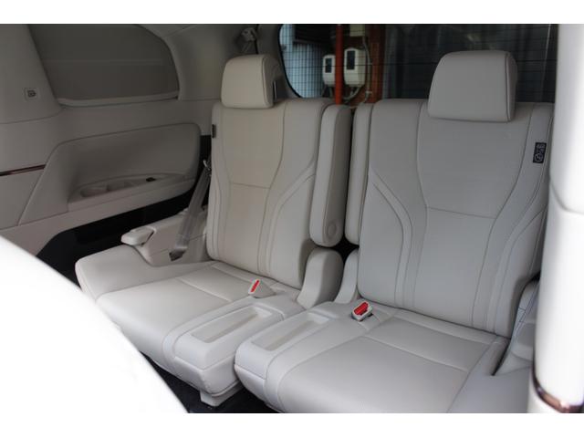 LM LM500h バージョンL ワンオーナー ドラレコ フロアマット モデリスタフルエアロ クールシャインキット フィルム貼り サンバイザー ボディーコーティング ロックナット ナンバーフレーム バックドアガーニッシュカップホルダー(66枚目)