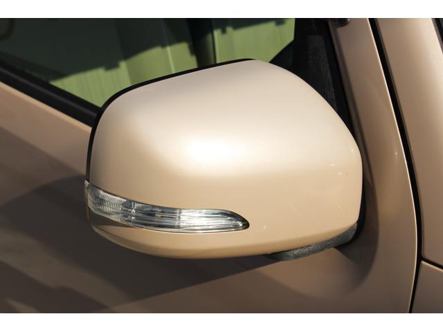 ミラココア カスタムＸ　リミテッド　下取り車　ナビ　ＥＴＣ　ブル―トゥース対応　ＤＶＤ　ＣＤ　チェッカーマット　バイザー　バックカメラ（17枚目）