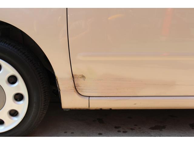 ミラココア カスタムＸ　リミテッド　下取り車　ナビ　ＥＴＣ　ブル―トゥース対応　ＤＶＤ　ＣＤ　チェッカーマット　バイザー　バックカメラ（25枚目）