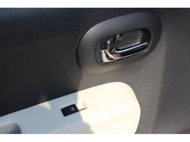 ミラココア カスタムＸ　リミテッド　下取り車　ナビ　ＥＴＣ　ブル―トゥース対応　ＤＶＤ　ＣＤ　チェッカーマット　バイザー　バックカメラ（45枚目）