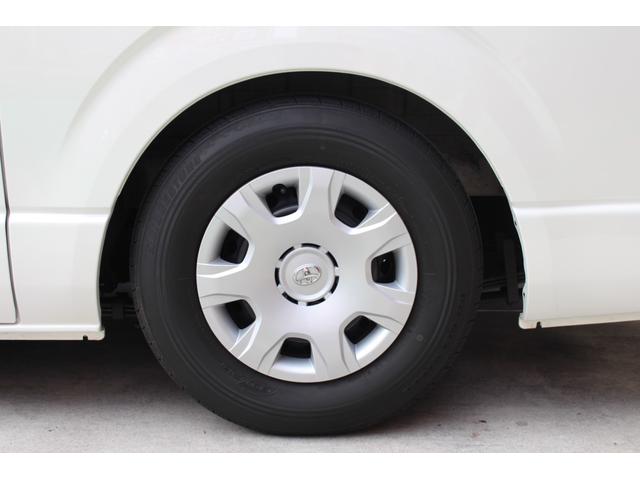 ハイエースバン スーパーGL 50TH アニバーサリーリミテッド フルセグナビ ETC ブルートゥース接続 ETC ハーフレザー ウッドハンドル リアスピーカー 100Vコンセント ドラレコ TRDフロントスポイラー 2.5インチローダウン バックカメラ(8枚目)