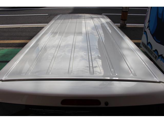 ハイエースバン スーパーGL 50TH アニバーサリーリミテッド フルセグナビ ETC ブルートゥース接続 ETC ハーフレザー ウッドハンドル リアスピーカー 100Vコンセント ドラレコ TRDフロントスポイラー 2.5インチローダウン バックカメラ(16枚目)