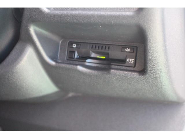 ハイエースバン スーパーGL 50TH アニバーサリーリミテッド フルセグナビ ETC ブルートゥース接続 ETC ハーフレザー ウッドハンドル リアスピーカー 100Vコンセント ドラレコ TRDフロントスポイラー 2.5インチローダウン バックカメラ(36枚目)