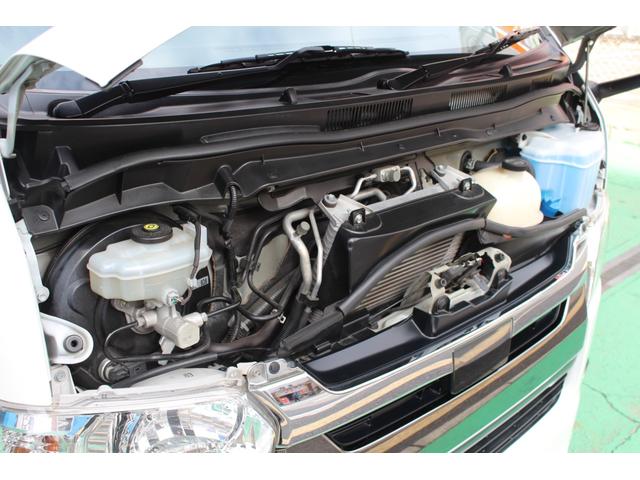 ハイエースバン スーパーGL 50TH アニバーサリーリミテッド フルセグナビ ETC ブルートゥース接続 ETC ハーフレザー ウッドハンドル リアスピーカー 100Vコンセント ドラレコ TRDフロントスポイラー 2.5インチローダウン バックカメラ(41枚目)