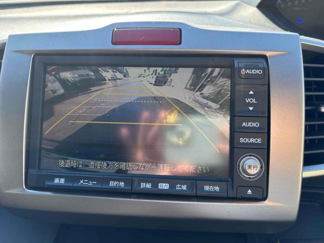 フリードスパイクハイブリッド ジャストセレクション ハイブリッド ETC バックカメラ ナビ TV 両側電動スライドドア オートクルーズコントロール オートライト HID スマートキー 電動格納ミラー CVT 盗難防止システム 衝突安全ボディ(6枚目)