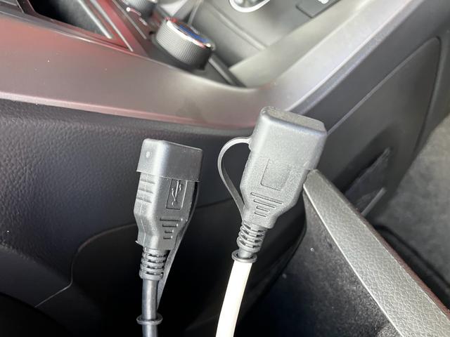 シボレーキャプティバ アクティブレッド パワーシート ドライブレコーダー ETC ナビ 後席モニター バックカメラ フルセグTV Bluetooth CD DVD キーレスエントリー AW19インチ クルーズコントロール オートエアコン(11枚目)