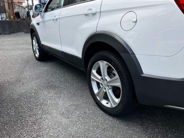 シボレーキャプティバ アクティブレッド パワーシート ドライブレコーダー ETC ナビ 後席モニター バックカメラ フルセグTV Bluetooth CD DVD キーレスエントリー AW19インチ クルーズコントロール オートエアコン(31枚目)