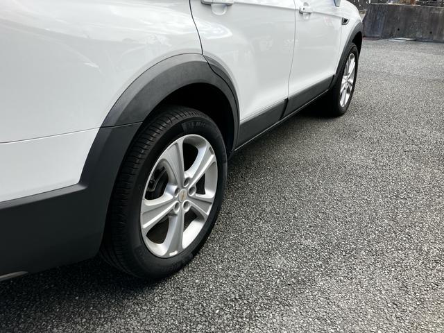 シボレーキャプティバ アクティブレッド パワーシート ドライブレコーダー ETC ナビ 後席モニター バックカメラ フルセグTV Bluetooth CD DVD キーレスエントリー AW19インチ クルーズコントロール オートエアコン(32枚目)