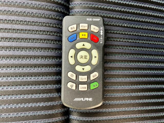 ヴォクシー ZS 煌 ワンオーナー 7人乗り 両側電動スライドドア ETC ナビ 後席モニター バックカメラ フルセグTV Bluetooth CD DVD HDMI LEDヘッドライト AW16インチ オートエアコン(6枚目)