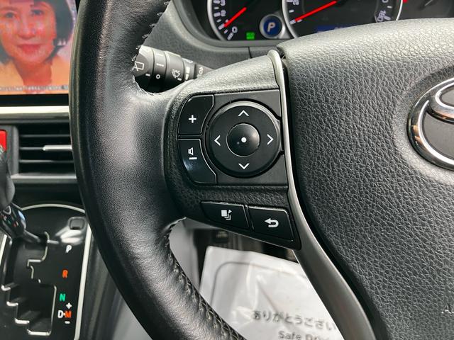 ヴォクシー ZS 煌 ワンオーナー 7人乗り 両側電動スライドドア ETC ナビ 後席モニター バックカメラ フルセグTV Bluetooth CD DVD HDMI LEDヘッドライト AW16インチ オートエアコン(19枚目)