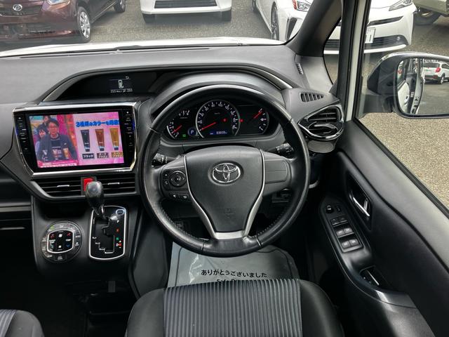 ヴォクシー ZS 煌 ワンオーナー 7人乗り 両側電動スライドドア ETC ナビ 後席モニター バックカメラ フルセグTV Bluetooth CD DVD HDMI LEDヘッドライト AW16インチ オートエアコン(46枚目)