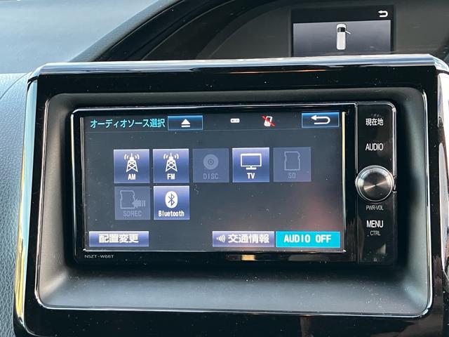 エスクァイア ハイブリッドＧｉ　ブラックテーラード　７人乗り　衝突被害軽減システム　レーンアシスト　両側パワスラ　前後ドラレコ　ＥＴＣ　ナビ　バックカメラ　フルセグＴＶ　Ｂｌｕｅｔｏｏｔｈ　ＣＤ　ＬＥＤヘッドライト　ＡＷ１５インチ　クルコン（10枚目）