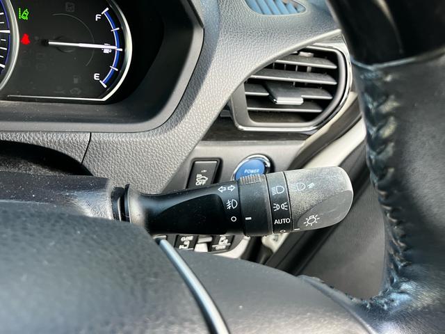 エスクァイア ハイブリッドＧｉ　ブラックテーラード　７人乗り　衝突被害軽減システム　レーンアシスト　両側パワスラ　前後ドラレコ　ＥＴＣ　ナビ　バックカメラ　フルセグＴＶ　Ｂｌｕｅｔｏｏｔｈ　ＣＤ　ＬＥＤヘッドライト　ＡＷ１５インチ　クルコン（47枚目）