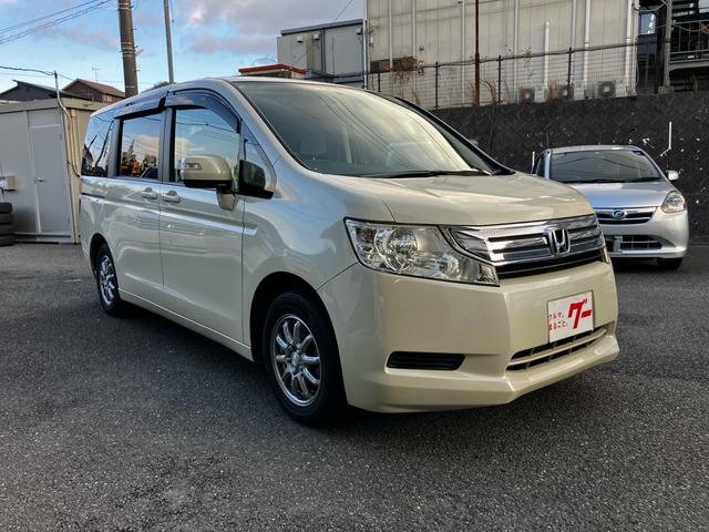 ステップワゴン Ｇ　Ｌパッケージ　８人乗り　両側電動スライドドア　ＥＴＣ　ナビ　後席モニター　バックカメラ　フルセグＴＶ　Ｂｌｕｅｔｏｏｔｈ　ＣＤ　ＤＶＤ　オートエアコン　スマートキー　電動格納ミラー　ＡＷ１５インチ（3枚目）