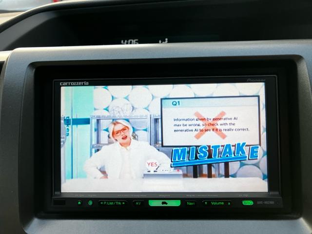 ステップワゴン Ｇ　Ｌパッケージ　８人乗り　両側電動スライドドア　ＥＴＣ　ナビ　後席モニター　バックカメラ　フルセグＴＶ　Ｂｌｕｅｔｏｏｔｈ　ＣＤ　ＤＶＤ　オートエアコン　スマートキー　電動格納ミラー　ＡＷ１５インチ（9枚目）