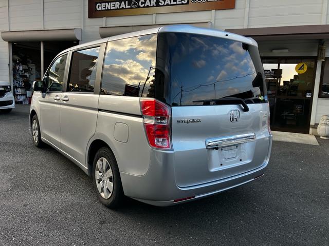 ステップワゴン Ｇ　ＨＩＤエディション　８人乗り　両側電動スライドドア　ＥＴＣ　ナビ　後席モニター　フルセグＴＶ　Ｂｌｕｅｔｏｏｔｈ　ＣＤ　ＤＶＤ　ＨＩＤヘッドライト　スマートキー　オートエアコン　電動格納ミラー　３列シート（41枚目）