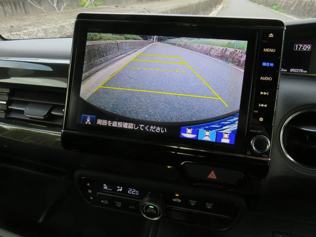 Ｎ－ＢＯＸカスタム Ｇ・ＥＸターボホンダセンシング　衝突被害軽減システム　前後ドライブレコーダー　バックカメラ　クリアランスソナー　後席フリップダウンモニター　ＴＶナビ　Ｂｌｕｅｔｏｏｔｈ　ＥＴＣ　両側電動スライドドア　スマートキー　プッシュスタート（4枚目）