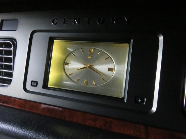 センチュリー 　公用車ワンオーナー　ロイヤルタイプレースハーフシートカバー　プレステージタイプフロアマット　唐草模様モチーフサイド＆リヤ電動カーテン　ウールファブリック前後ヒーター付パワーシート　トヨタディーラー整備（22枚目）