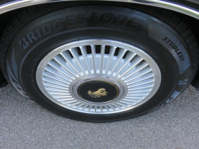 センチュリー 　公用車ワンオーナー　ロイヤルタイプレースハーフシートカバー　プレステージタイプフロアマット　唐草模様モチーフサイド＆リヤ電動カーテン　ウールファブリック前後ヒーター付パワーシート　トヨタディーラー整備（27枚目）