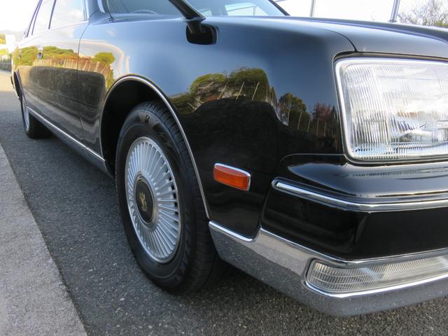 センチュリー 　公用車ワンオーナー　ロイヤルタイプレースハーフシートカバー　プレステージタイプフロアマット　唐草模様モチーフサイド＆リヤ電動カーテン　ウールファブリック前後ヒーター付パワーシート　トヨタディーラー整備（44枚目）