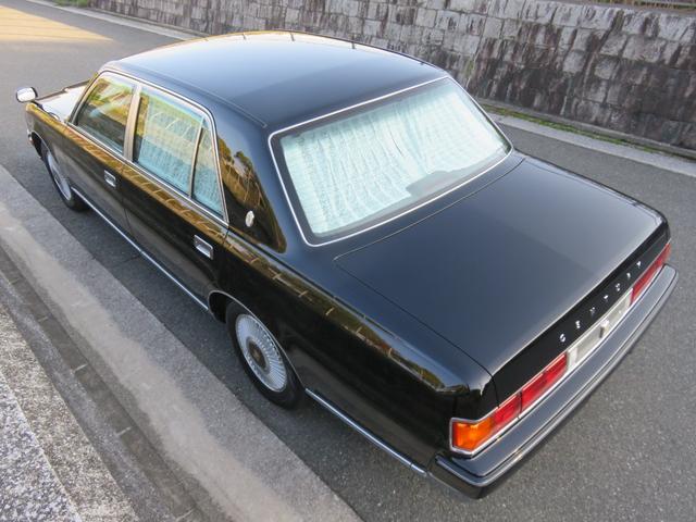 センチュリー 　公用車ワンオーナー　ロイヤルタイプレースハーフシートカバー　プレステージタイプフロアマット　唐草模様モチーフサイド＆リヤ電動カーテン　ウールファブリック前後ヒーター付パワーシート　トヨタディーラー整備（50枚目）