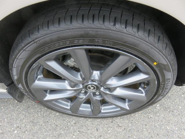 MAZDA3ファストバック 15Sツーリング ワンオーナー 衝突被害軽減システム レーンアシスト ETC ナビ 全周囲カメラ フルセグTV BT HDMI CD DVD LEDヘッドライト スマートキー AW18インチ コーナーセンサー クルコン(64枚目)