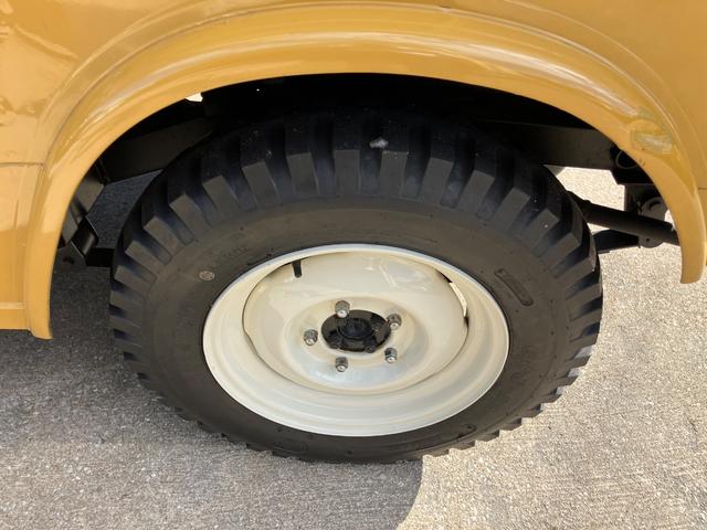 ジムニー 幌タイプ　ＳＪ１０　２ストロークエンジン　４ＷＤ　４速ＭＴ　背面タイヤ（20枚目）