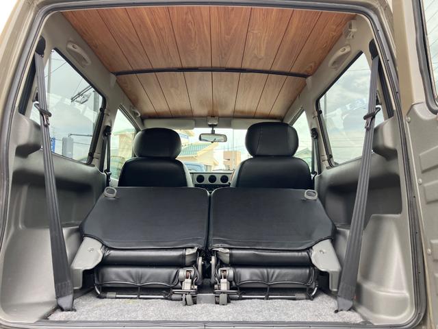 ジムニー ランドベンチャー リフトアップ 145000km時オーバーホール済 社外アルミ 新品BTオーディオ ETC シートカバー オートマ車 社外ステアリング(22枚目)