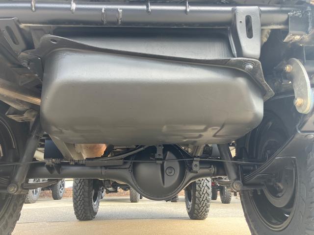 ジムニー HC リフトアップ エンジンオーバーホール渡し 社外アルミ 新品Bluetoothオーディオ シートカバー 社外ステアリング 社外バンパー オートマ車(22枚目)