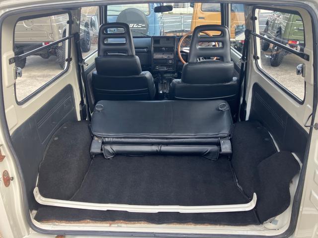 ジムニー HC リフトアップ エンジンオーバーホール渡し 社外アルミ 新品Bluetoothオーディオ シートカバー 社外ステアリング 社外バンパー オートマ車(23枚目)