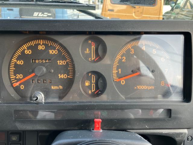 ジムニー HC リフトアップ エンジンオーバーホール渡し 社外アルミ 新品Bluetoothオーディオ シートカバー 社外ステアリング 社外バンパー オートマ車(26枚目)