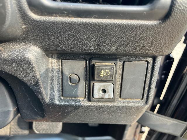 ジムニー EC パノラミックルーフ エンジンオーバーホール渡し オールペイント 新品Bluetoothオーディオ 16インチアルミ 背面タイヤ オートマ車(10枚目)