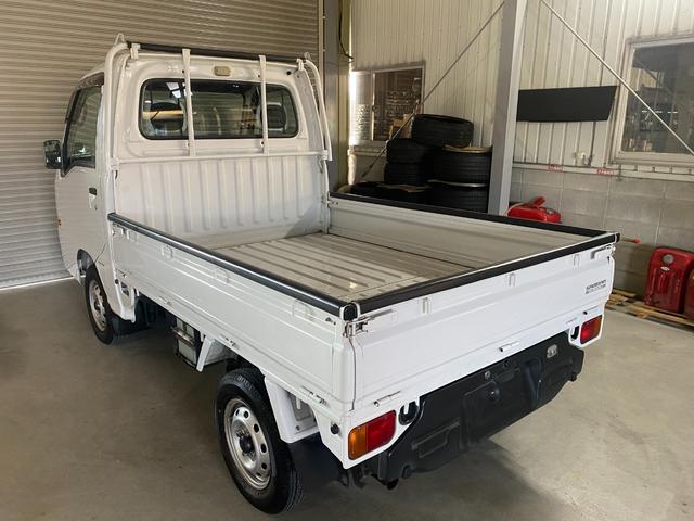 サンバートラック ＴＣ　Ｈ２４年式　最終型　４ＷＤ　ＡＣ　ＰＳ　ＰＷ　５速　キーレス　ＣＤステレオ　車検整備付き（3枚目）