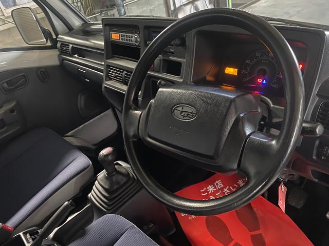 サンバートラック ＴＣ　Ｈ２４年式　最終型　４ＷＤ　ＡＣ　ＰＳ　ＰＷ　５速　キーレス　ＣＤステレオ　車検整備付き（23枚目）