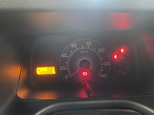 サンバートラック ＴＣ　Ｈ２４年式　最終型　４ＷＤ　ＡＣ　ＰＳ　ＰＷ　５速　キーレス　ＣＤステレオ　車検整備付き（24枚目）