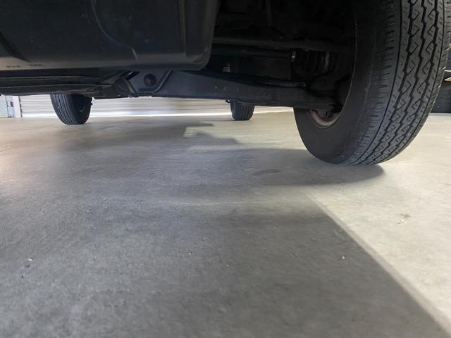 サンバートラック ＴＣ　Ｈ２４年式　最終型　４ＷＤ　ＡＣ　ＰＳ　ＰＷ　５速　キーレス　ＣＤステレオ　車検整備付き（30枚目）