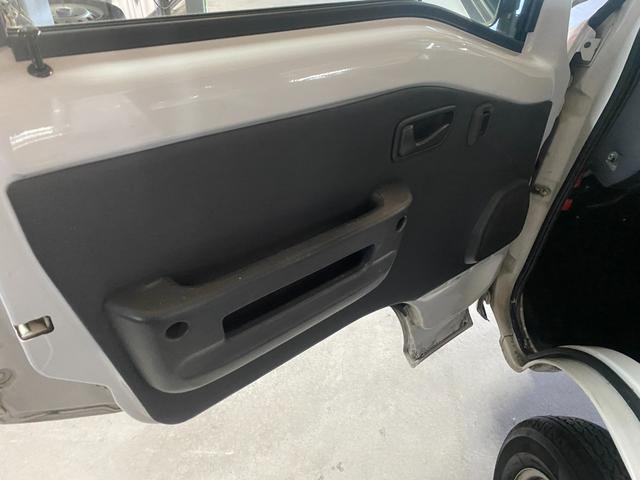 サンバートラック ＴＣ　Ｈ２４年式　最終型　４ＷＤ　ＡＣ　ＰＳ　ＰＷ　５速　キーレス　ＣＤステレオ　車検整備付き（36枚目）
