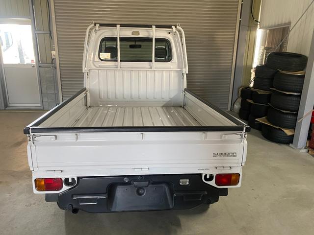 サンバートラック ＴＣ　Ｈ２４年式　最終型　４ＷＤ　ＡＣ　ＰＳ　ＰＷ　５速　キーレス　ＣＤステレオ　車検整備付き（40枚目）