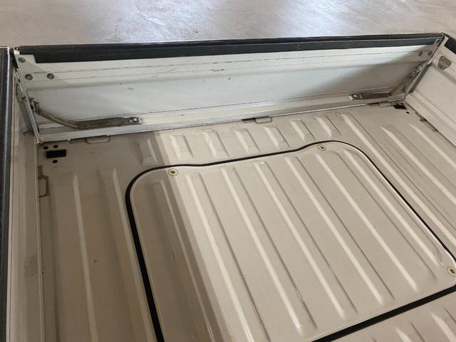 サンバートラック ＴＣ　Ｈ２４年式　最終型　４ＷＤ　ＡＣ　ＰＳ　ＰＷ　５速　キーレス　ＣＤステレオ　車検整備付き（50枚目）