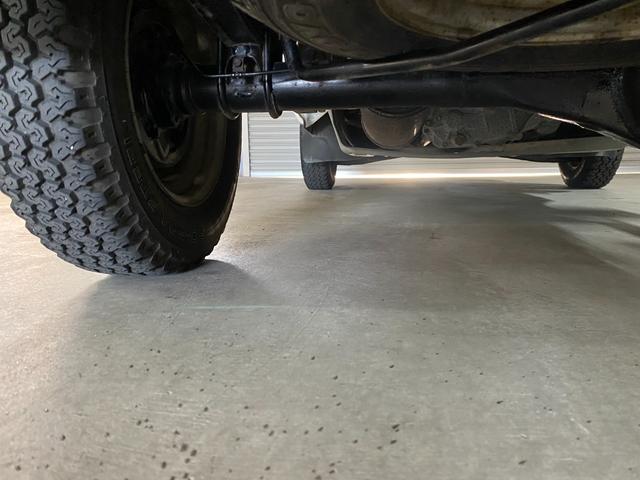 ハイゼットトラック スペシャル　４ＷＤ　エアコン　パワステ　５速　走行４．７万キロ　車検Ｒ９年４月有り　荷台マット　貨物用ラグタイヤ　　修復歴なし（39枚目）