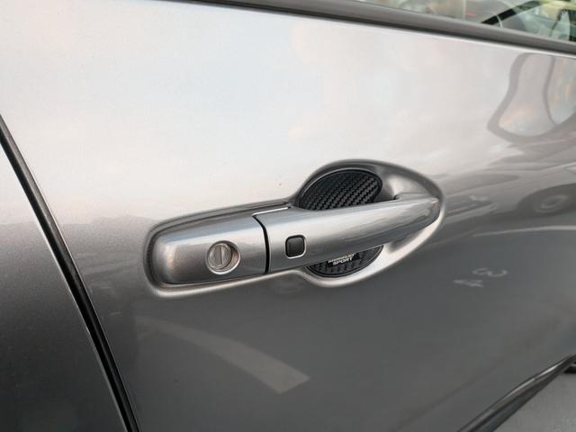 �h�A�n���h���ɂ̓��N�G�X�g�X�C�b�`����܂��B