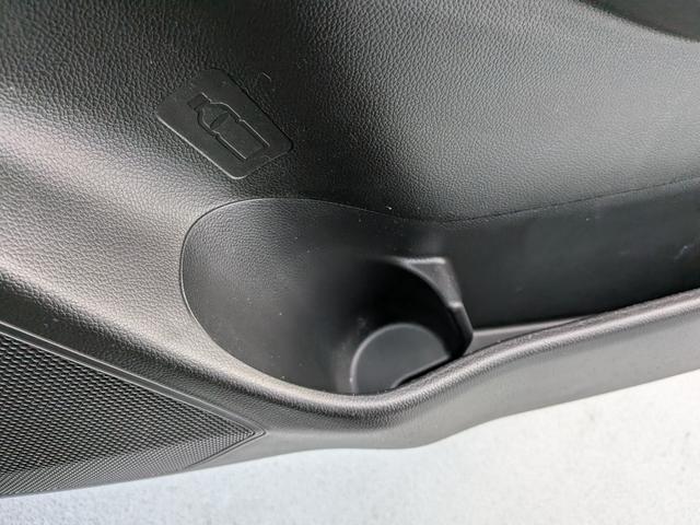 �^�]�ȃh�A�̃h�����N�z���_�[�ł��B