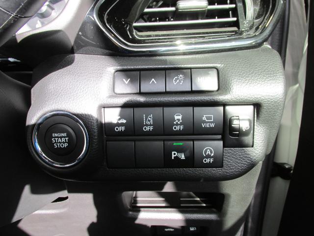 フロンクス ４ＷＤ　全方位カメラ付ナビ　バックカメラ　オートライト　Ｂｌｕｅｔｏｏｔｈ　純正ナビ　プッシュスタート　シートヒーター　オートエアコン　禁煙車　スズキセーフティーサポート　４ＷＤ　衝突被害軽減システム　アイドリングストップ（16枚目）