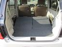 背もたれを倒せばこんなに荷室が広がります。